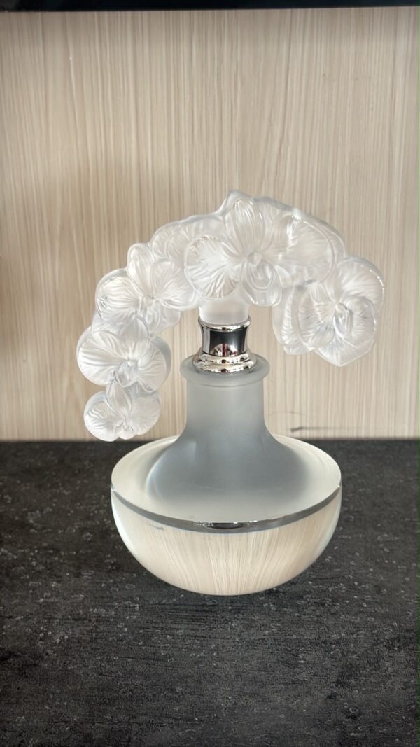 زجاجة LALIQUE بحجم 6 مل  LV 37